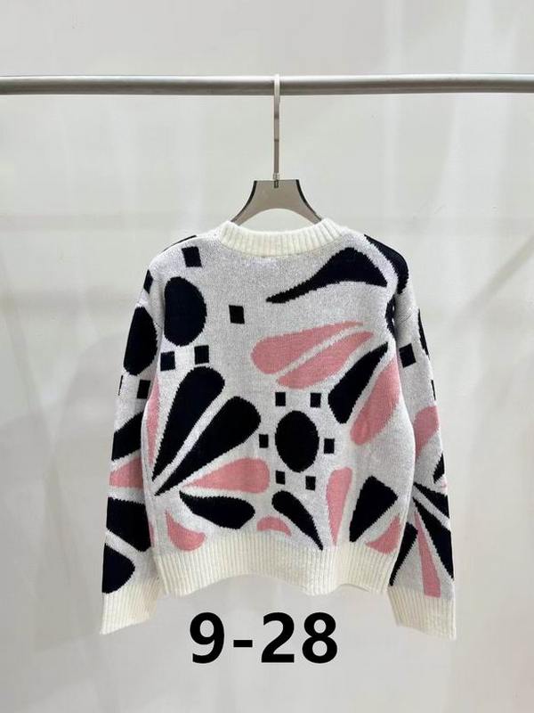 Chanel Women's Sweater 141